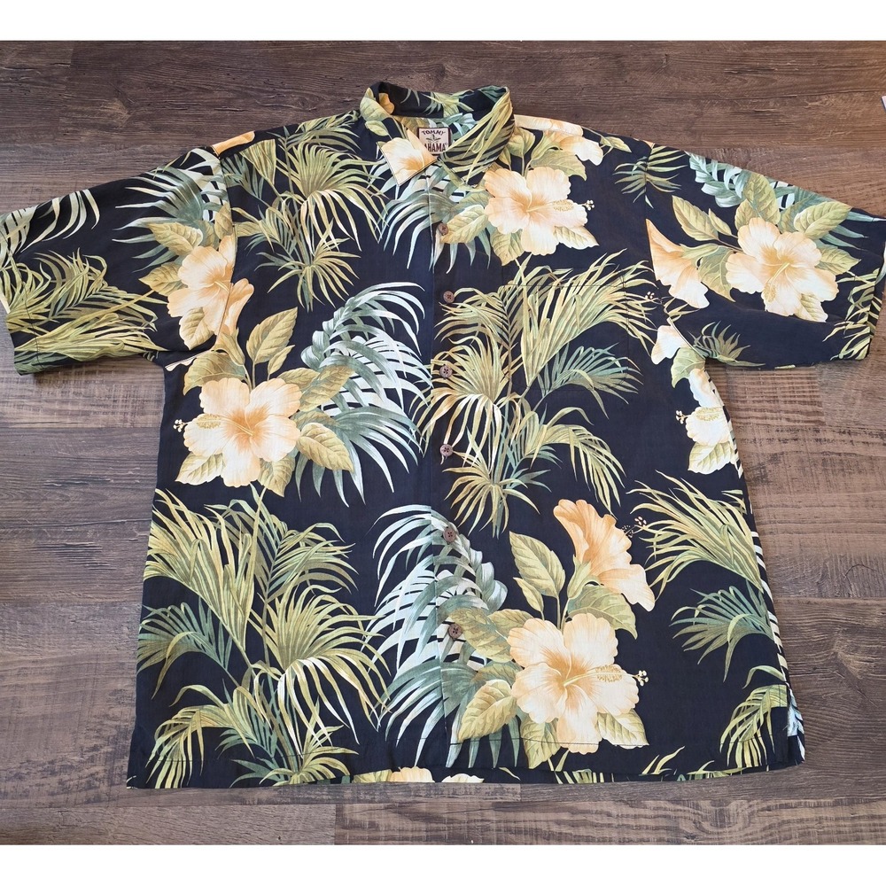 Vintage TOMMY BAHAMA Hawaiian Camp Shirt L Button Front 100% Silk Vacation Vibes